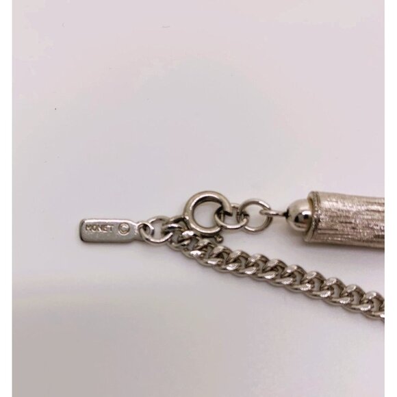 Vintage Signed Monet Lot of 9 Necklace Bracelet Brooch Gold tone and Silver Tone - Picture 5 of 16